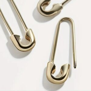 Simple safety pin earrings; nwot